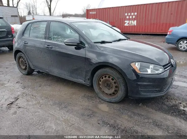 3VW217AU5GM068959 2016 VOLKSWAGEN GOLF - Image 1