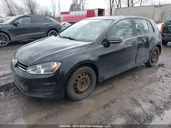 3VW217AU5GM068959 2016 VOLKSWAGEN GOLF - Image 2