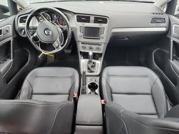 3VW217AU5HM013493 2017 VOLKSWAGEN GOLF - Image 8