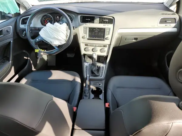 3VW217AU5HM014921 2017 VOLKSWAGEN GOLF - Image 8