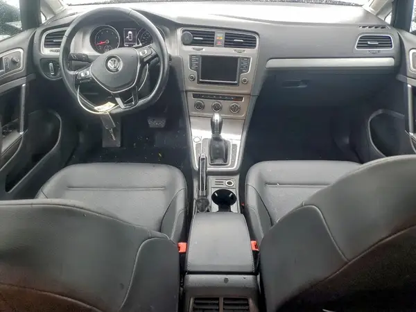 3VW217AU5HM025241 2017 VOLKSWAGEN GOLF - Image 8