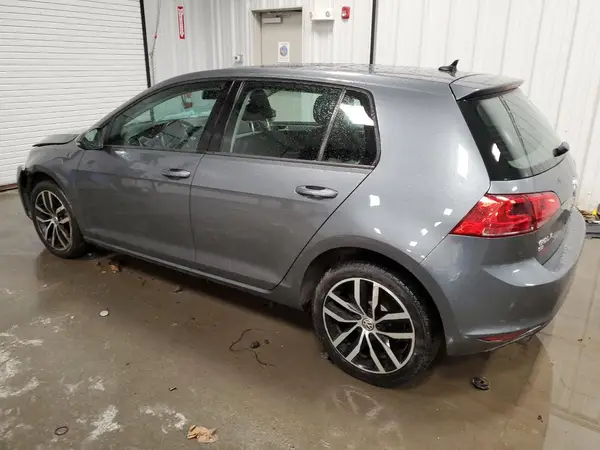 3VW217AU5HM037910 2017 VOLKSWAGEN GOLF - Image 2