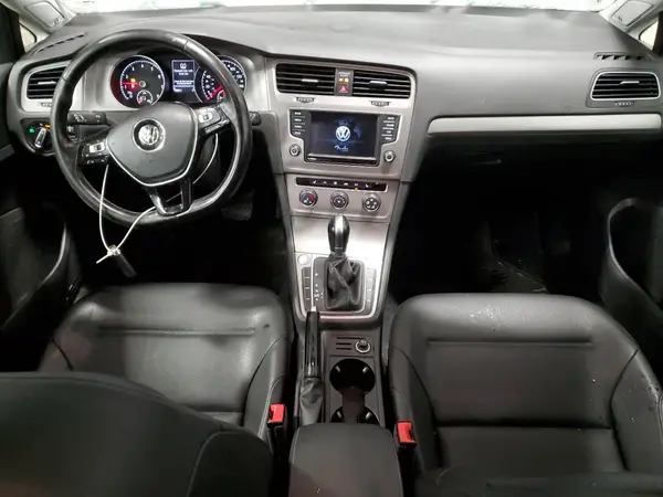 3VW217AU5HM037910 2017 VOLKSWAGEN GOLF - Image 8