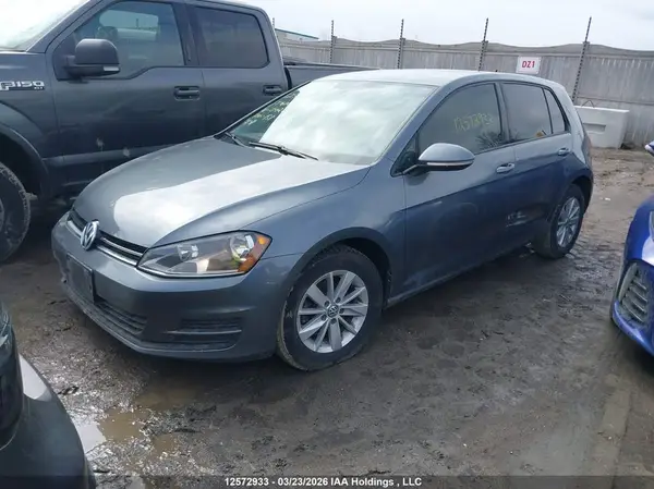 3VW217AU5HM042881 2017 VOLKSWAGEN GOLF - Image 2