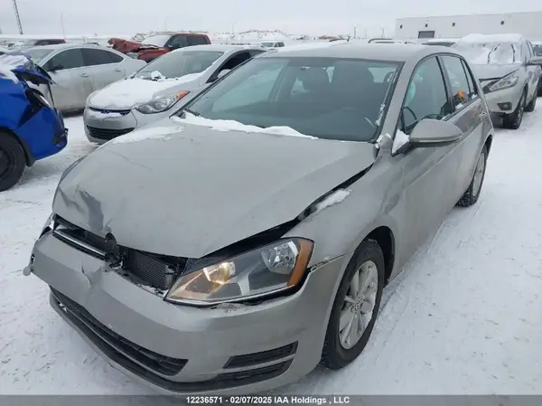3VW217AU5HM060751 2017 VOLKSWAGEN GOLF - Image 2