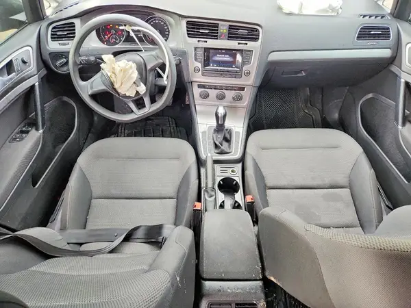 3VW217AU5HM064721 2017 VOLKSWAGEN GOLF - Image 8