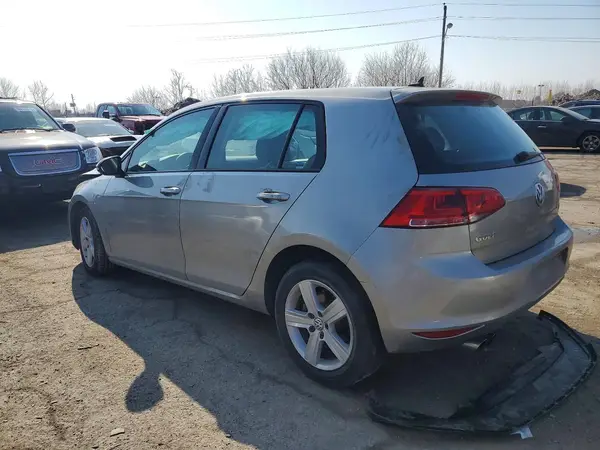 3VW217AU5HM067778 2017 VOLKSWAGEN GOLF - Image 2