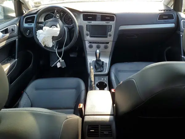 3VW217AU5HM067778 2017 VOLKSWAGEN GOLF - Image 8