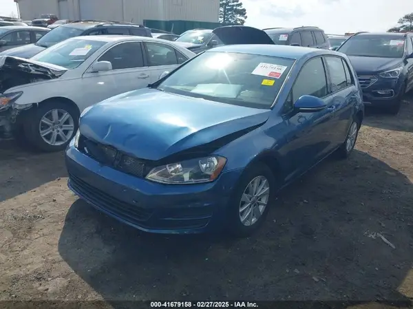3VW217AU6GM035100 2016 VOLKSWAGEN GOLF - Image 2