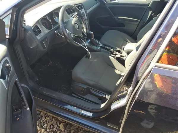 3VW217AU6GM036134 2016 VOLKSWAGEN GOLF - Image 8