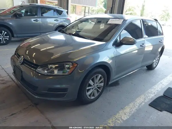3VW217AU6GM036344 2016 VOLKSWAGEN GOLF - Image 2