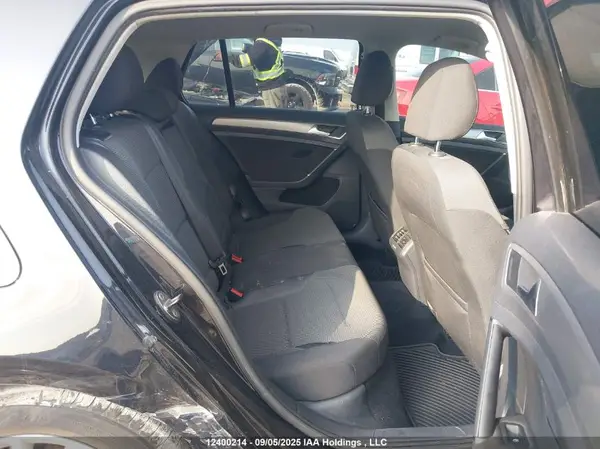 3VW217AU6GM041950 2016 VOLKSWAGEN GOLF - Image 8