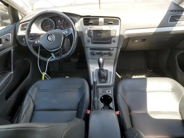 3VW217AU6GM050101 2016 VOLKSWAGEN GOLF - Image 8