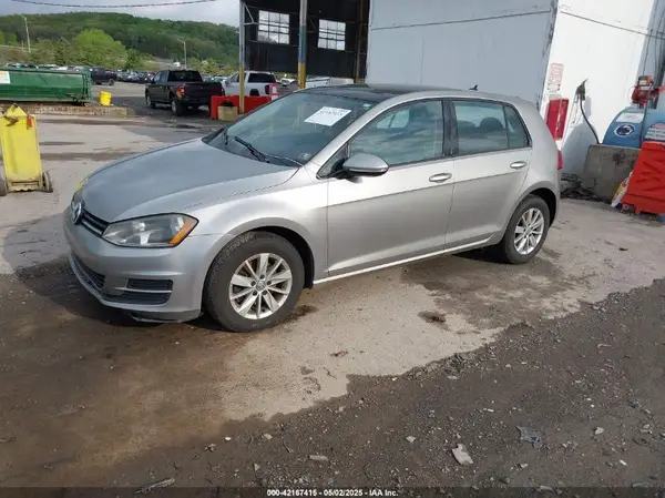 3VW217AU6GM056822 2016 VOLKSWAGEN GOLF - Image 2