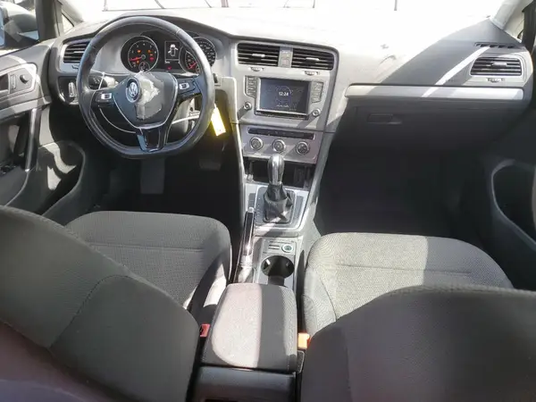 3VW217AU6HM019030 2017 VOLKSWAGEN GOLF - Image 8