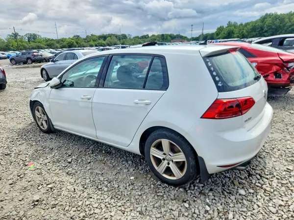 3VW217AU6HM061309 2017 VOLKSWAGEN GOLF - Image 2