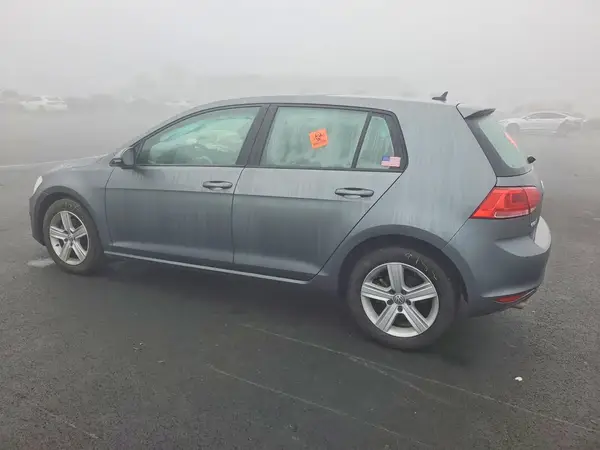 3VW217AU6HM065795 2017 VOLKSWAGEN GOLF - Image 2