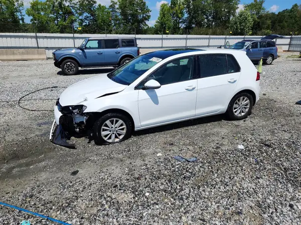 3VW217AU7GM008200 2016 VOLKSWAGEN GOLF - Image 1