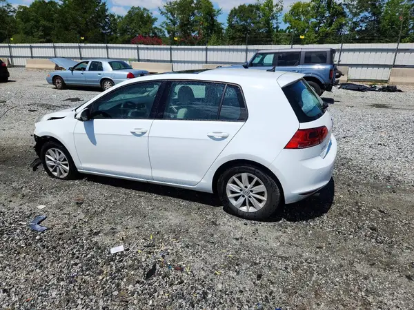 3VW217AU7GM008200 2016 VOLKSWAGEN GOLF - Image 2