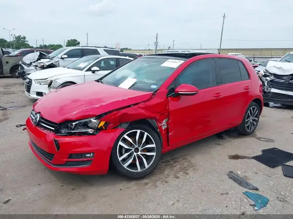 3VW217AU7GM044887 2016 VOLKSWAGEN GOLF - Image 2
