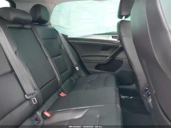 3VW217AU7GM044887 2016 VOLKSWAGEN GOLF - Image 8