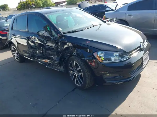 3VW217AU7GM052505 2016 VOLKSWAGEN GOLF - Image 1