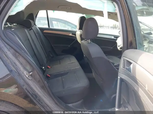 3VW217AU7HM010000 2017 VOLKSWAGEN GOLF - Image 8