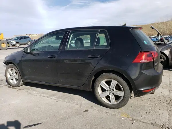 3VW217AU7HM064283 2017 VOLKSWAGEN GOLF - Image 2