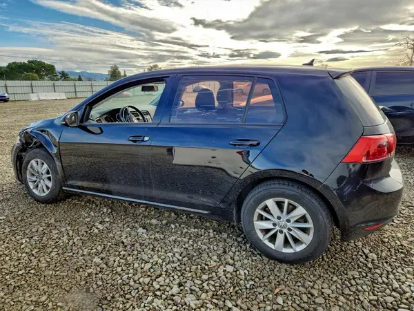 3VW217AU7HM064848 2017 VOLKSWAGEN GOLF - Image 2