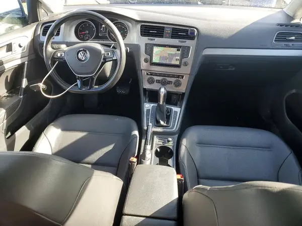 3VW217AU8GM000932 2016 VOLKSWAGEN GOLF - Image 8