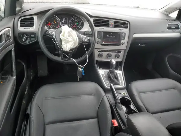 3VW217AU8GM009694 2016 VOLKSWAGEN GOLF - Image 8