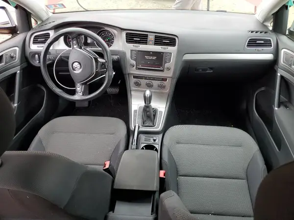 3VW217AU8GM027547 2016 VOLKSWAGEN GOLF - Image 8