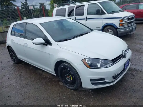 3VW217AU8GM030917 2016 VOLKSWAGEN GOLF - Image 1