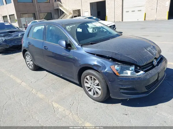 3VW217AU8GM056840 2016 VOLKSWAGEN GOLF - Image 1