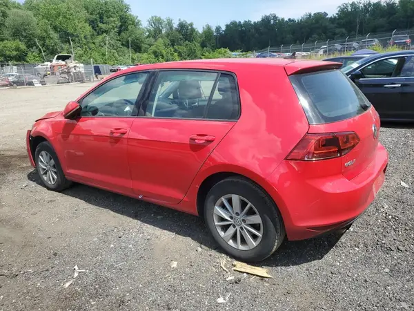 3VW217AU8HM023922 2017 VOLKSWAGEN GOLF - Image 2