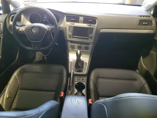 3VW217AU8HM037836 2017 VOLKSWAGEN GOLF - Image 8