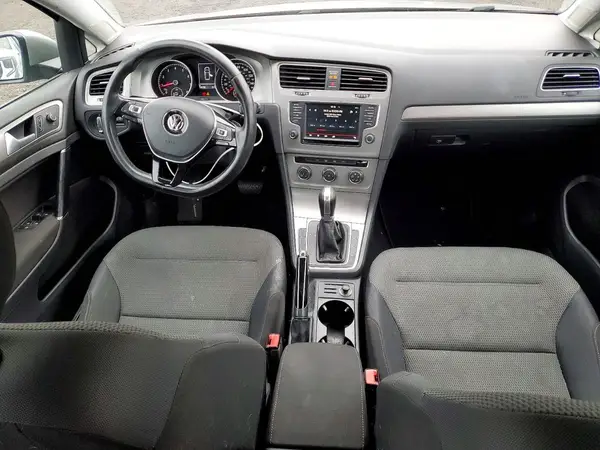 3VW217AU9GM016122 2016 VOLKSWAGEN GOLF - Image 8