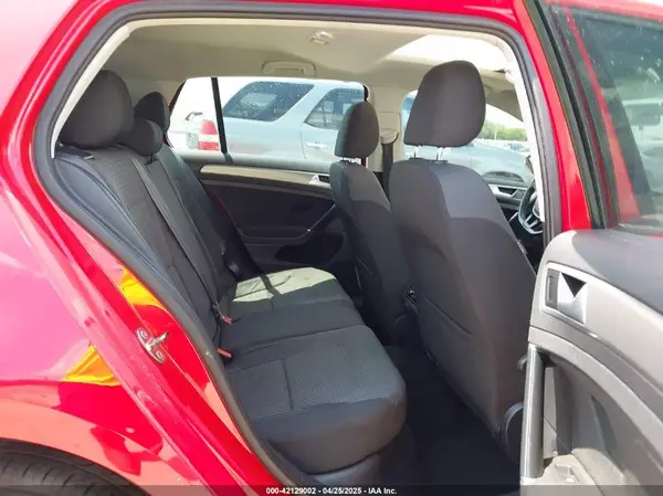 3VW217AU9GM016962 2016 VOLKSWAGEN GOLF - Image 8