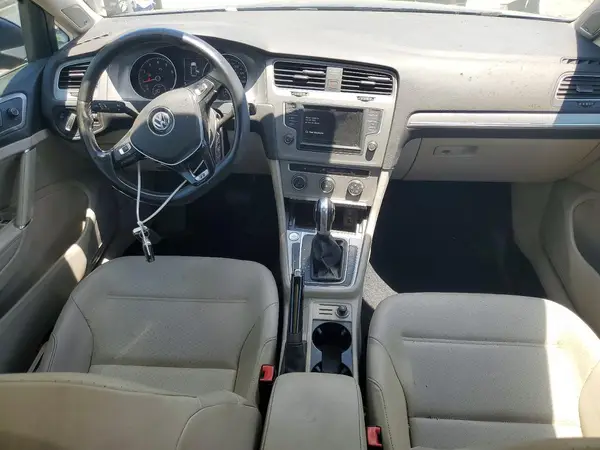 3VW217AU9GM037701 2016 VOLKSWAGEN GOLF - Image 8