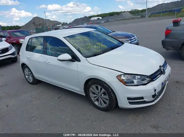 3VW217AU9GM067507 2016 VOLKSWAGEN GOLF - Image 1