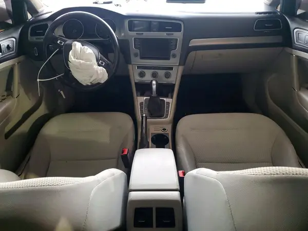 3VW217AU9HM011990 2017 VOLKSWAGEN GOLF - Image 8