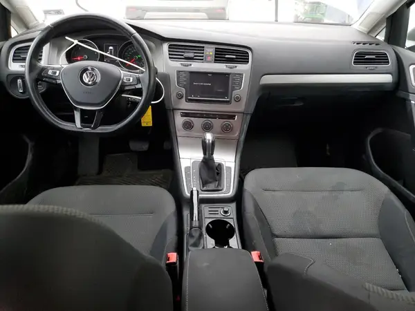 3VW217AU9HM015456 2017 VOLKSWAGEN GOLF - Image 8