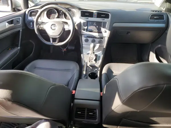 3VW217AU9HM015697 2017 VOLKSWAGEN GOLF - Image 8