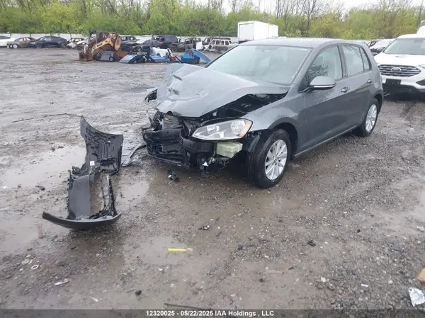 3VW217AU9HM017921 2017 VOLKSWAGEN GOLF - Image 2