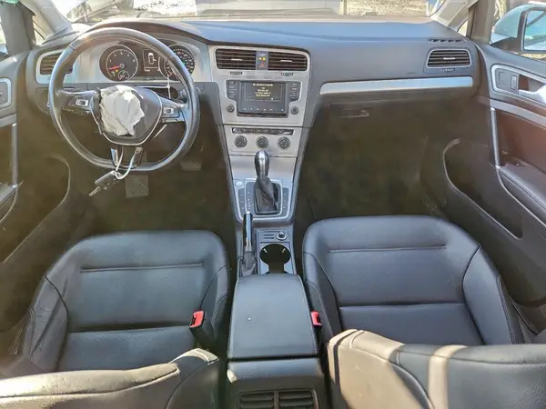 3VW217AU9HM018163 2017 VOLKSWAGEN GOLF - Image 8