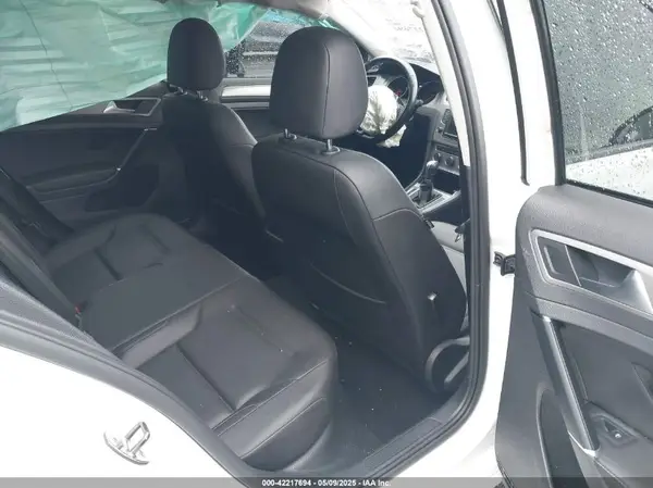 3VW217AU9HM026151 2017 VOLKSWAGEN GOLF - Image 8