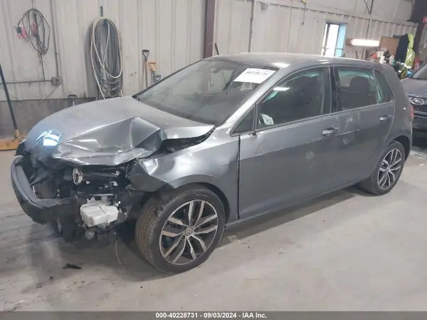 3VW217AU9HM036338 2017 VOLKSWAGEN GOLF - Image 2