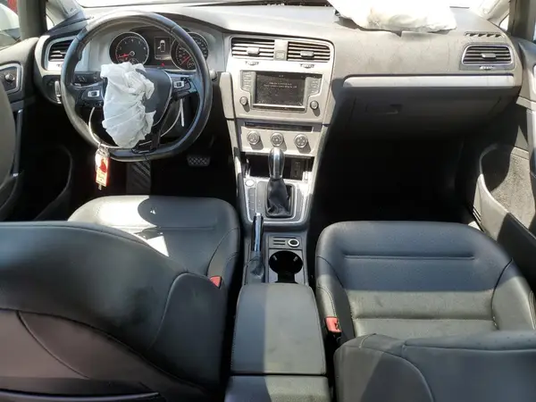 3VW217AU9HM038672 2017 VOLKSWAGEN GOLF - Image 8