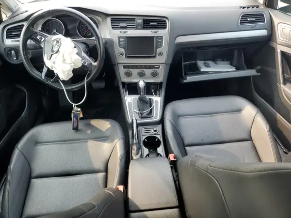 3VW217AU9HM068366 2017 VOLKSWAGEN GOLF - Image 8