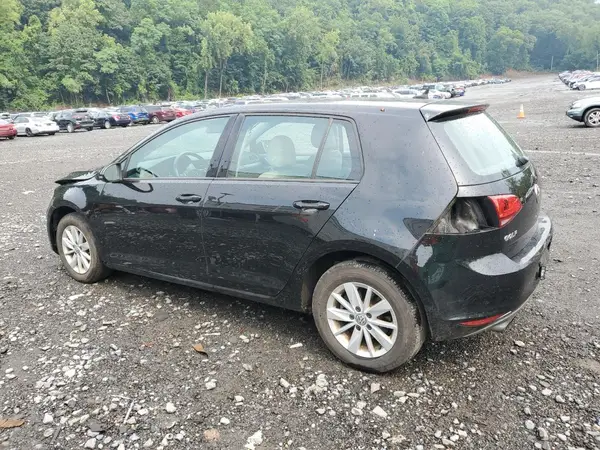 3VW217AU9HM070084 2017 VOLKSWAGEN GOLF - Image 2